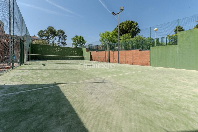 Foto fb097763-7758-4ad5-b104-25fd40460063. Planta baixa amb calefacció aparcament piscina a Sabadell