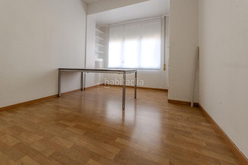 Foto df210bed-15a7-48d2-9cc7-c5d6b3e6e454. Pis a Centre Sabadell