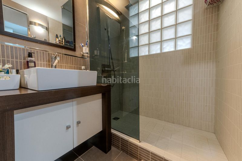 Foto c0db1e06-cb58-4f27-a5eb-1076eebca335. Casa amb calefacció aparcament piscina a Eixample - Can Bogunyà Castellar del Vallès
