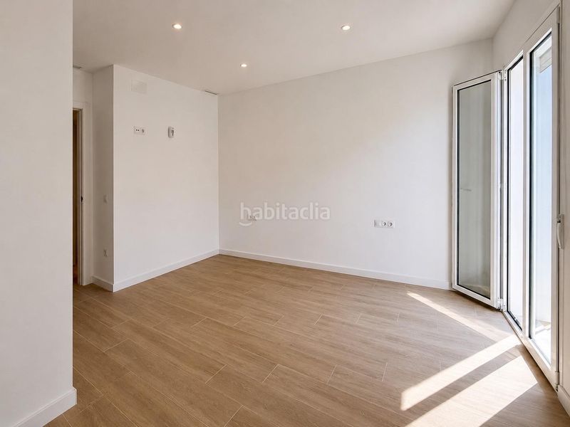 Foto 7e73d15a-3102-4ed0-bed7-043e1070dbe3. Pis a Centre Sabadell