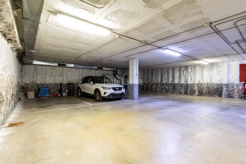 Foto 1327ad68-8b93-4946-ad4e-eaf32c5145d4. Appartement avec chauffage parking dans Eixample Sabadell