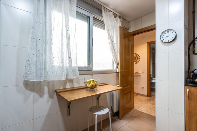 Foto 2dd76a8c-249d-4b3c-bcb7-20aee63d6eb5. Appartement avec chauffage parking dans Eixample Sabadell