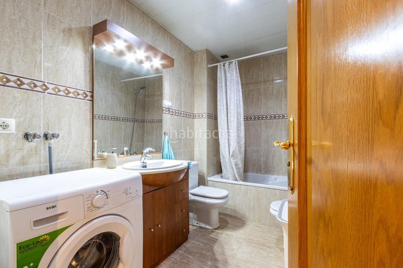 Foto aee12fc0-fa95-4aa9-b5cc-412c069d70ba. Appartement avec chauffage parking dans Eixample Sabadell
