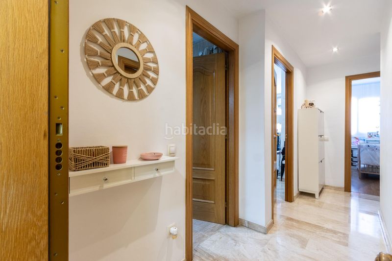 Foto c2d0f48a-bbdb-4479-86ec-23898959d6c9. Appartement avec chauffage parking dans Eixample Sabadell