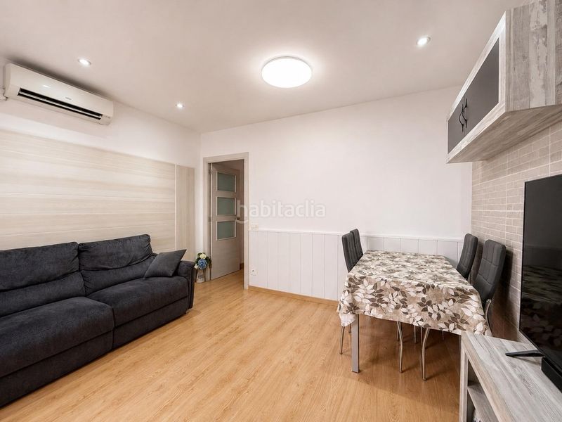 Foto 0d3c3e6f-62ef-4f4e-945b-a4a6a30bc1bd. Casa a Eixample Sabadell
