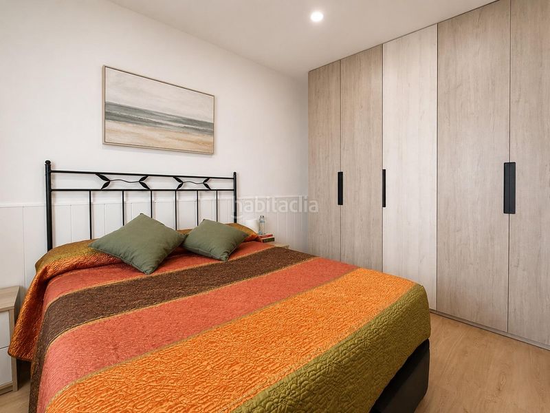 Foto afdcdfa0-b876-4e3e-a62d-f00b6ac81790. Casa a Eixample Sabadell