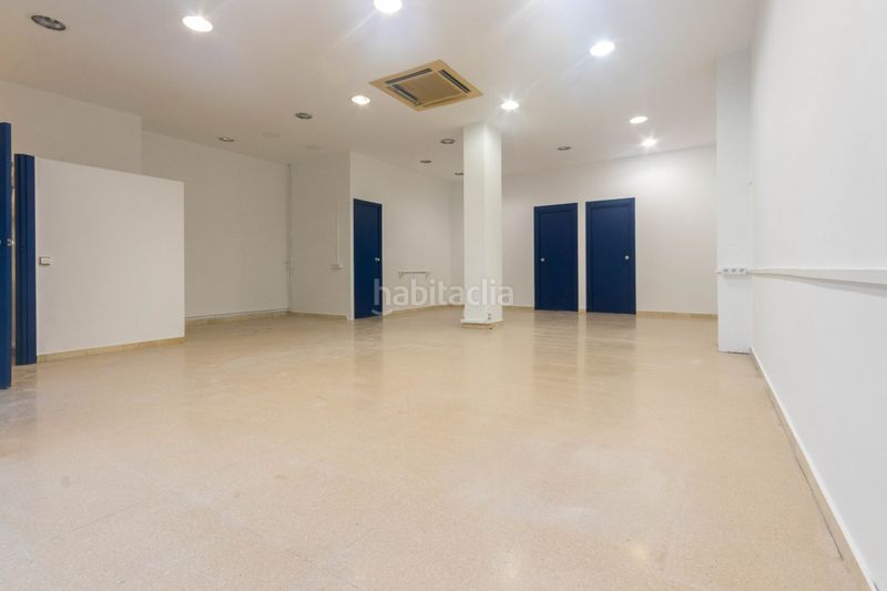 Foto 8db5edac-0c52-4e23-b0d1-fa2f4e05863c. Local comercial a Eixample Sabadell
