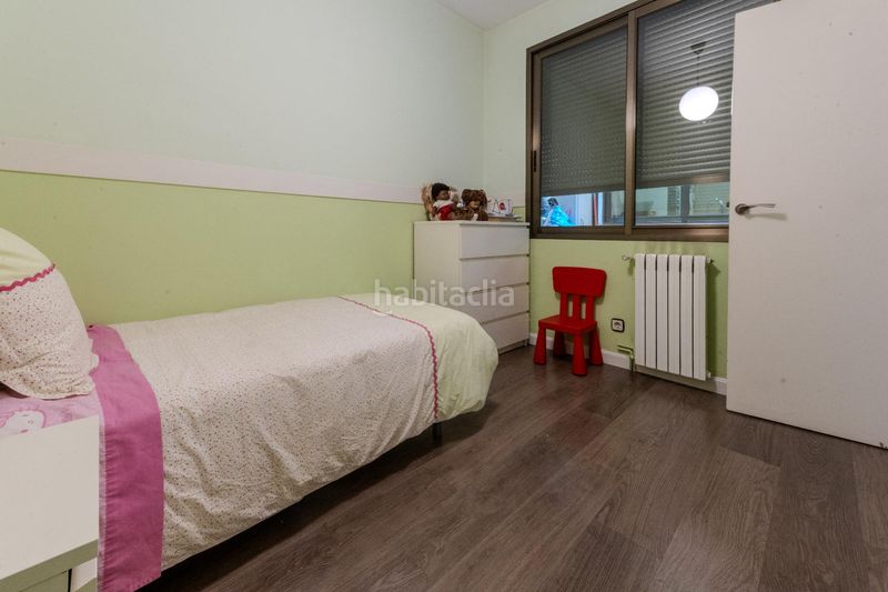 Foto 2103be49-daae-4216-a908-f9b1f977e632. Casa amb calefacció aparcament a Creu de Barberà Sabadell