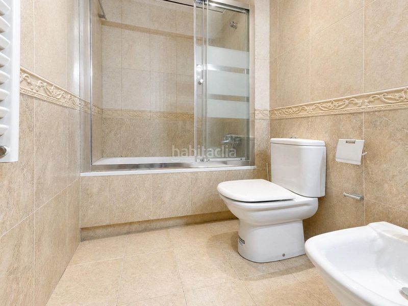 Foto c4ada10e-7614-4b64-980d-1b167c209b19. Appartamento con riscaldamento in Eixample Sabadell