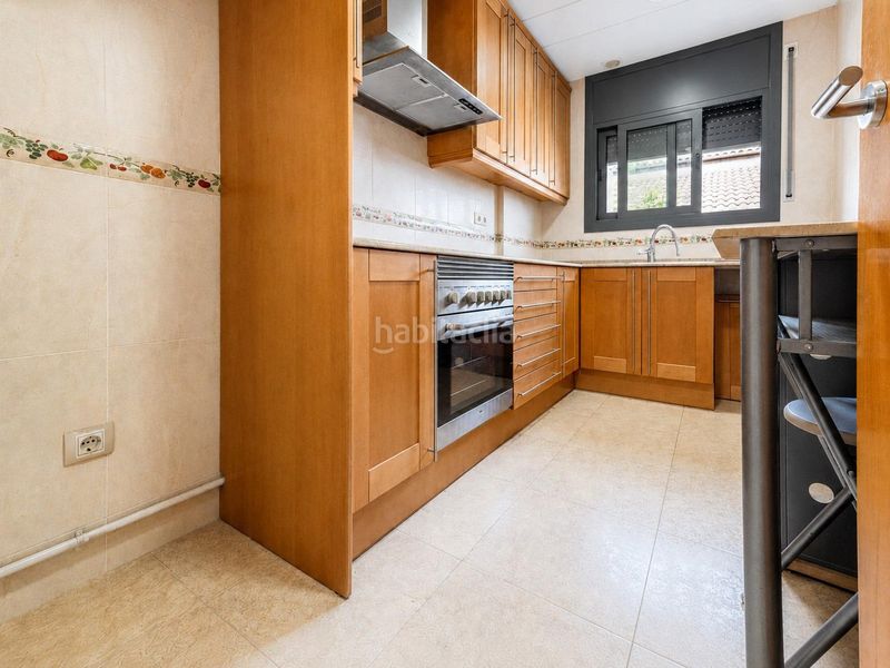 Foto f20a9e4b-a04f-42bc-9500-2a914e0df876. Appartamento con riscaldamento in Eixample Sabadell