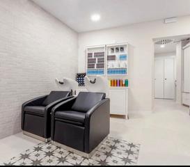 Pas-de-porte Local commercial  Carrer de villarroel. Traspaso peluquería y estética