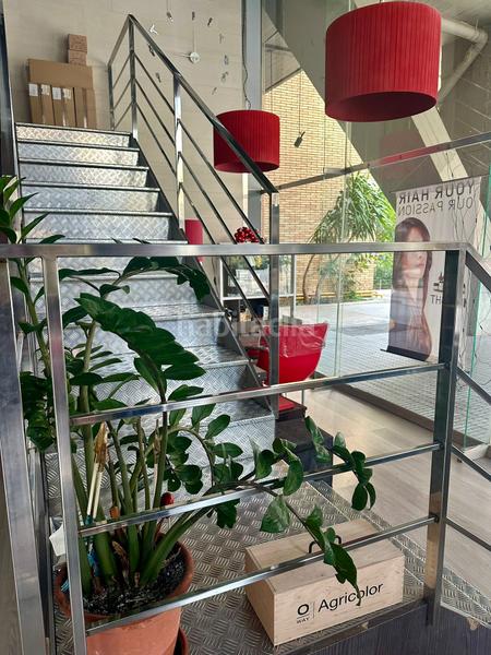 Foto cbccfa01-91ee-41be-8079-4c90e7eec2ab. Traspàs local comercial a Dreta de l´Eixample Barcelona