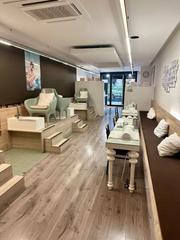 Traspàs Local Comercial  Carrer de santaló. Traspaso centro de estética