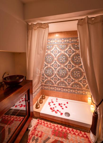 Foto 41b4d3e4-dd59-403f-b825-49f9f1eb3a57. Trapasso locale commerciale in carrer de balmes 211 in Barcelona