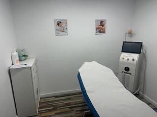 Pas-de-porte Local commercial à Carrer de valència 225. Traspaso clínica de medicina estética
