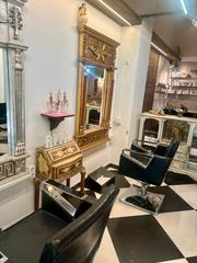 Pas-de-porte Local commercial à Carrer de muntaner 130. Traspaso peluquería, barbería y estética