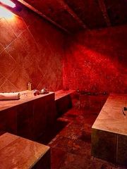 Transfer Business premise  Carrer de sardenya. Traspaso salón con spa y hammam