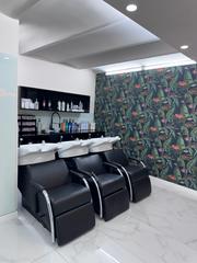 Transfer Business premise  Carrer de balmes. Traspaso peluquería unisex alto standing