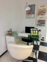 Umzug Geschäftsraum  Carrer del comte borrell. Traspaso centro de manicure y estética