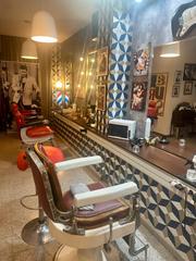Umzug Geschäftsraum in Travessera de les corts 199. Traspaso barbería
