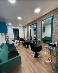 Traspàs Local Comercial a Carrer de mallorca 540. Traspaso peluquería, centro de manicure y estética