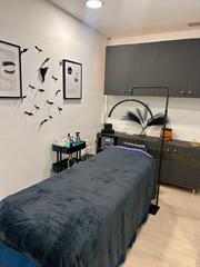 Business premise in Carrer de Provença 253