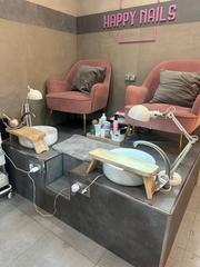 Trasps Local Comercial a Carrer de valncia 554. Traspaso centro de manicure y esttica