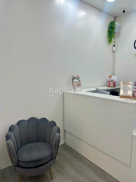 Foto e181df12-f0cd-425e-a0f9-fe49e308168e. Traspàs local comercial a Eixample Sabadell