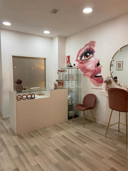 Foto 5c1e57c2-cc30-4a08-9ea9-e2c27d903841. Traspàs local comercial a Centre Santa Coloma de Gramenet