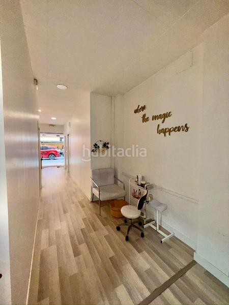 Foto a31813f6-1982-4deb-99ad-a75fd1ecc609. Traspàs local comercial a Centre Santa Coloma de Gramenet