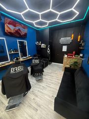Traspàs Local Comercial  Carrer de còrsega. Traspaso barbería