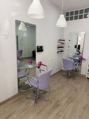 Trasp�s Local Comercial a Passeig maragall 118. Traspaso peluquer�a y est�tica