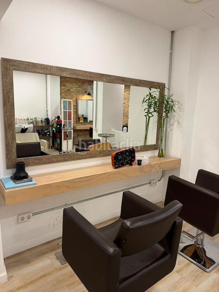 Foto e548bd3c-f75a-4d4b-8246-c66b1a5e1d92. Traspàs local comercial a Vila de Gràcia Barcelona