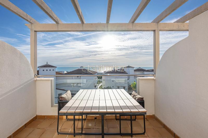Foto bd3e1661-98f2-476e-9566-c50e065655a6. Piso en calle martagina. urb. small oasis en Chullera Manilva