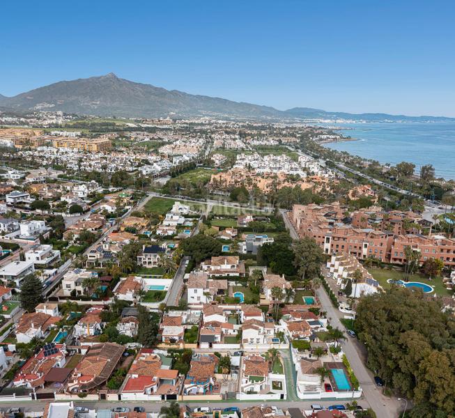 Foto 72fe348a-6283-4532-a950-9c2ed5dc0ecd. Maison dans Marbella calle gitanillas dans Nueva Alcántara Marbella