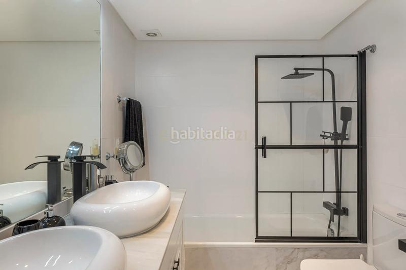 Foto 69e94706-e861-4199-8ca0-88cefe3b5fdb. Casa a calle jazmín a Paraiso - Barronal Estepona