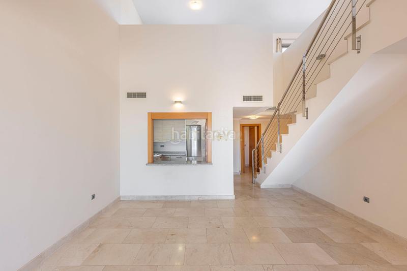 Foto 7cb1f455-46b7-46a2-a3ac-2eedaec68875. Zweistöckige wohnung mit parking pool in La Concha - Resina Golf Estepona