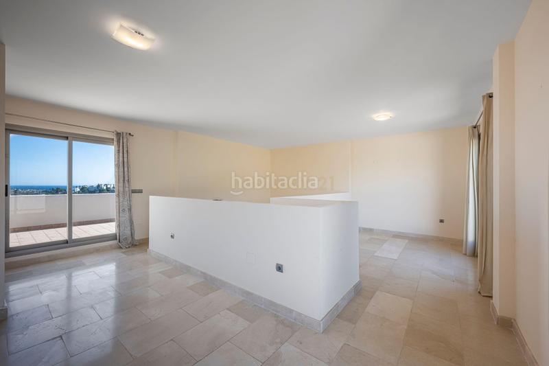 Foto a61b7a05-9ba2-4974-b205-b28a7a38afd9. Zweistöckige wohnung mit parking pool in La Concha - Resina Golf Estepona