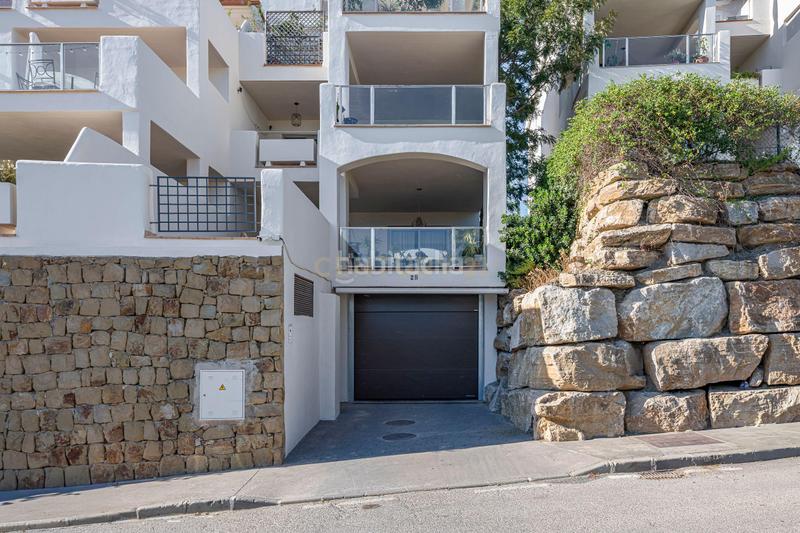 Foto de3abd4d-b6c0-4235-85b4-8cce254d9f81. Zweistöckige wohnung mit parking pool in La Concha - Resina Golf Estepona