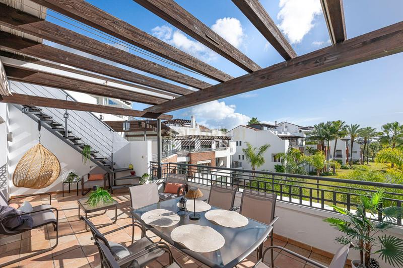 Foto 22181da0-07fc-4642-a836-fd40c897f4e4. Apartament amb piscina a La Concha - Resina Golf Estepona