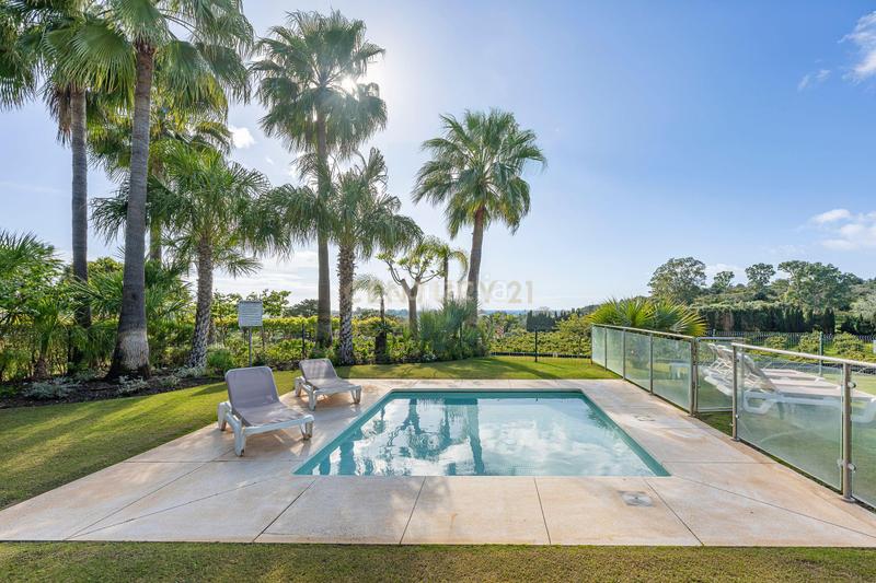 Foto c2d6cba6-413b-41e4-98f5-4617ad4f4fff. Apartament amb piscina a La Concha - Resina Golf Estepona