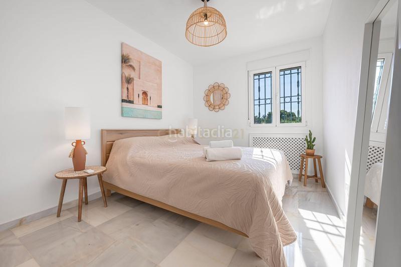 Foto 6444f64d-6a3f-46e8-b55a-96ff06db0d91. Casa a schiera con piscina in Nueva Alcántara Marbella