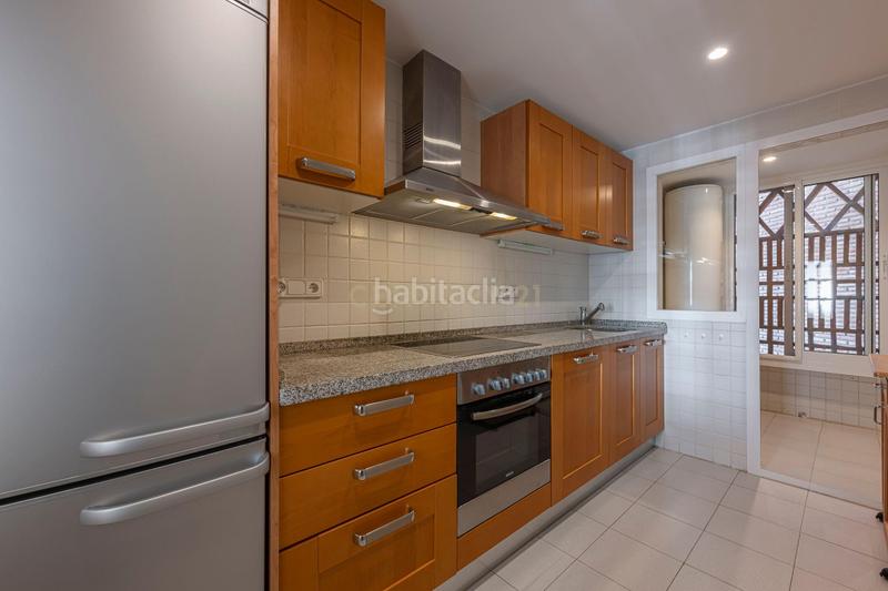 Foto 715f692f-b2a5-43b8-ba0a-50ec1dc36239. Lloguer apartament amb piscina a los arqueros - puerto del almendro Benahavís