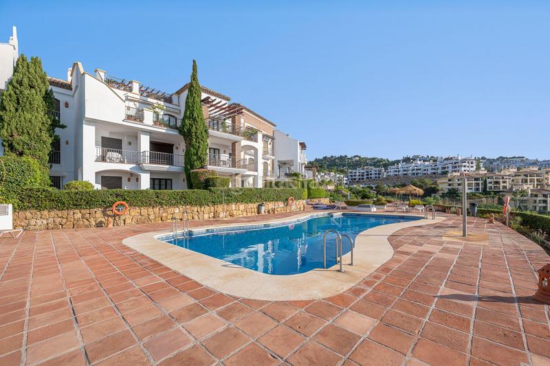 Foto 9759892c-1640-4e57-bc82-566070e9e5fe. Miete appartement mit pool in los arqueros - puerto del almendro Benahavís