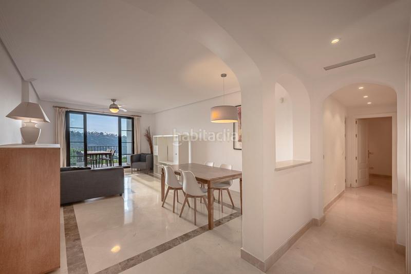 Foto d1fd3a4b-56f9-446c-a411-5e59d641979f. Rent apartment with pool in los arqueros - puerto del almendro Benahavís