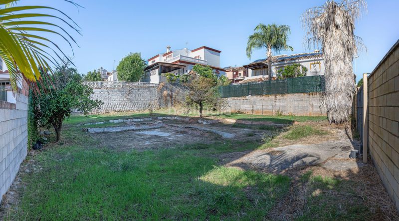 Foto 319fdc2b-851f-47c6-930b-737bbd6e563e. Terreny residencial a San Pedro de Alcántara Pueblo Marbella