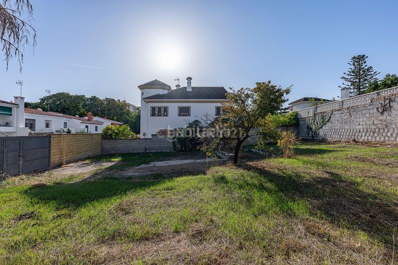 Foto b95760fd-8ed0-40f4-b4fa-da8c9e9e290e. Terreny residencial a San Pedro de Alcántara Pueblo Marbella