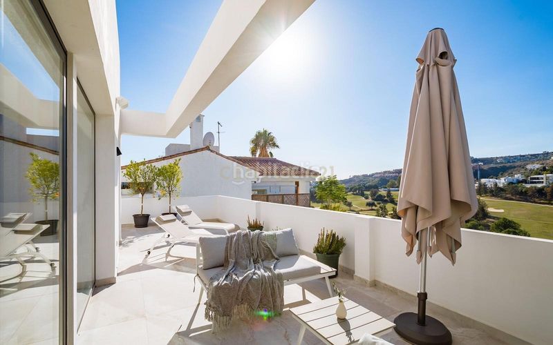 Foto ea43f42c-b98c-4fa3-8728-95506244926d. Casa amb aparcament piscina a La Alquería Benahavís