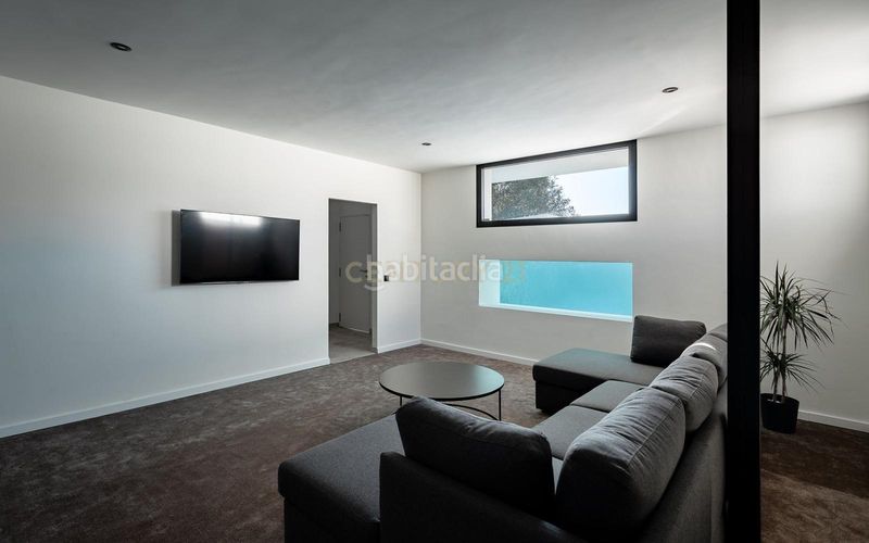 Foto ebc1d676-475c-45bd-86ac-24ef11cbde87. Casa amb aparcament piscina a La Alquería Benahavís