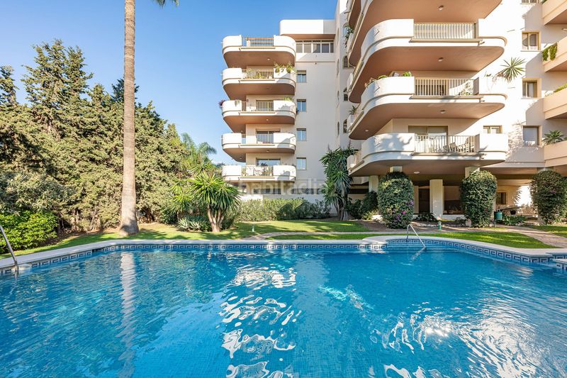 Foto 928975c1-23c7-4515-9191-c09157ec2b85. Apartament amb piscina a Nueva Andalucía centro Marbella